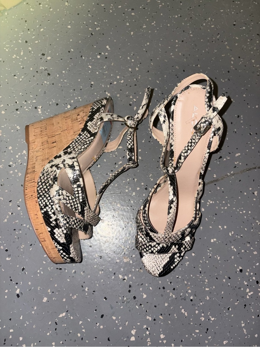 Strappy Snakeskin Wedge Sandals - Black & White